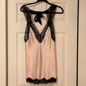 VS classic silk/lace lingerie